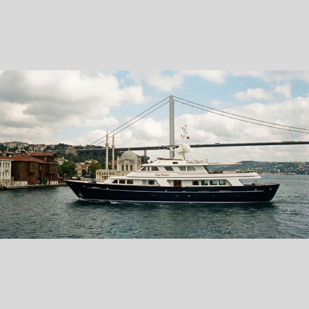 Dünyanın konuştuğu kadının adını taşıyan 'lanetli' güzellik